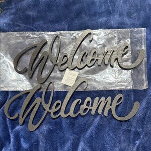 Welcome Script Wall Accent - Black -